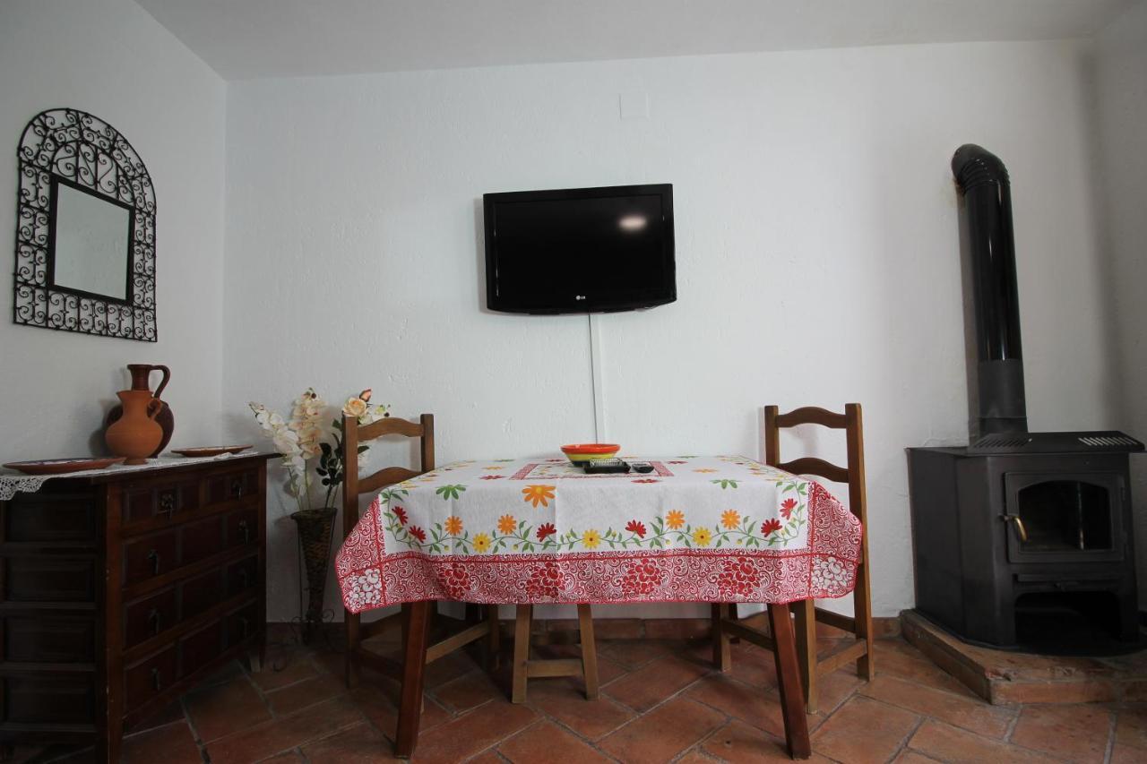 Casas Rurales Juzcar Centro ภายนอก รูปภาพ